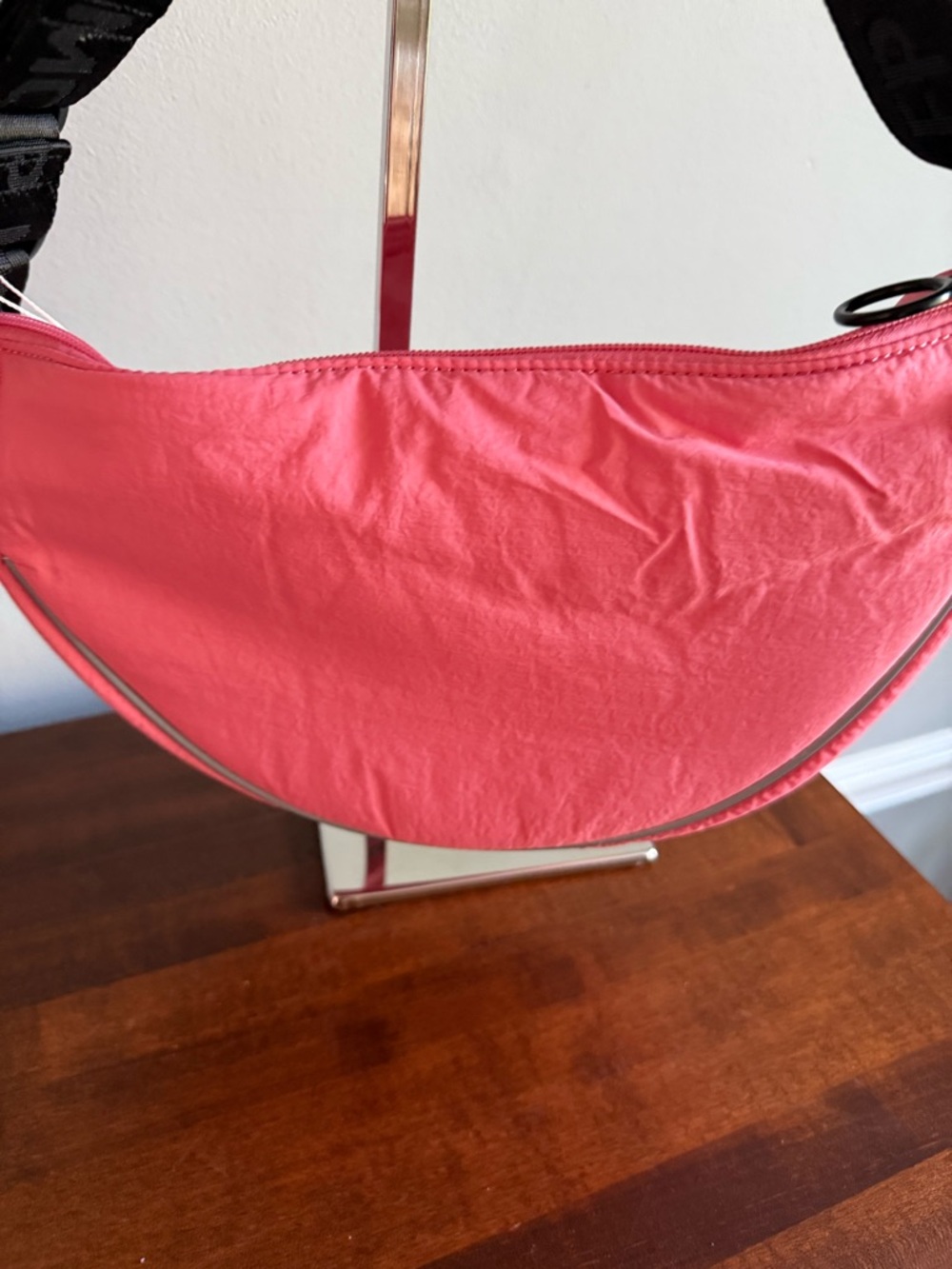FREE PEOPLE MOVEMENT Bulls Eye Sling Bag-Coral - Picture 7 of 10